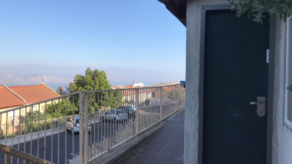 Апартаменты Panorama Golan נוף הגולן Дом в Галилее Цфат Экстерьер фото